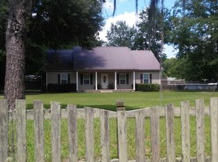 87 Bird Ln, Folkston, GA 31537