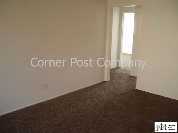 4th image of 204 Grove St NE APT C