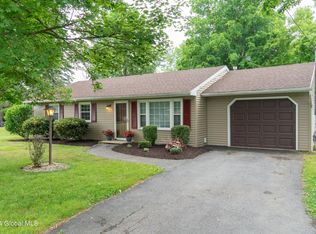 224 Middletown Rd, Waterford, NY 12188