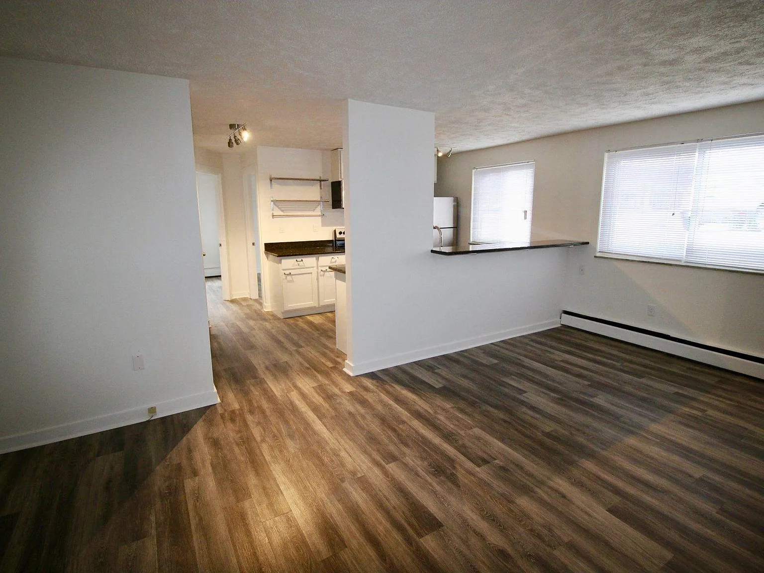 Silver Apartments — Photo 4