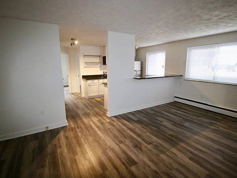 Silver Apartments — Photo 4