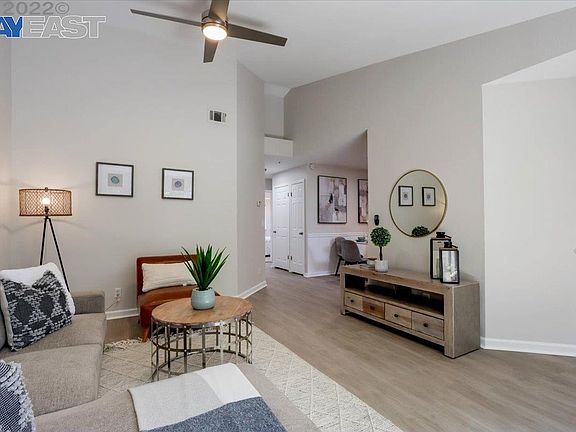 2nd image of 248 Anderly Ct