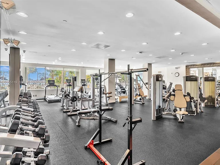 2451 S Brickell Ave #20M — Photo 51