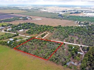 301 Caney Creek Rd, New Braunfels, TX 78130