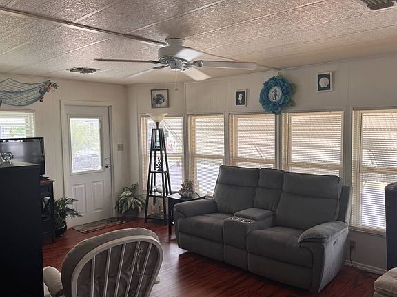 4th image of 12100 Seminole Blvd Lot 23