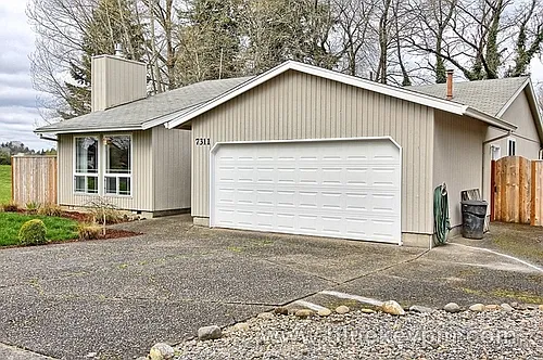 7311 SE Michael Dr Photo 1