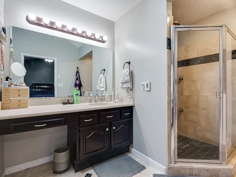 4078 Margate Dr — Photo 25