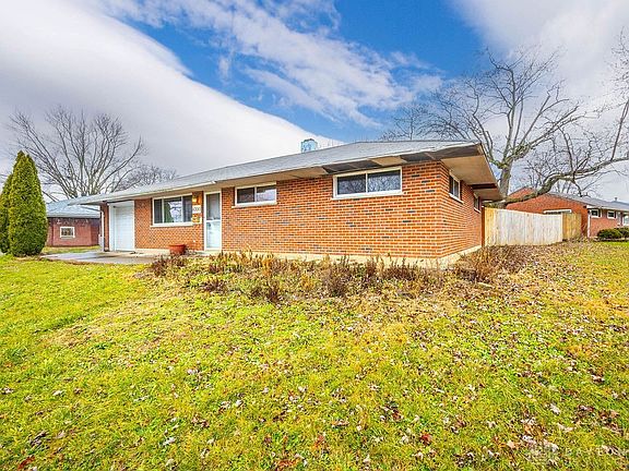 3rd image of 4300 Lambeth Dr