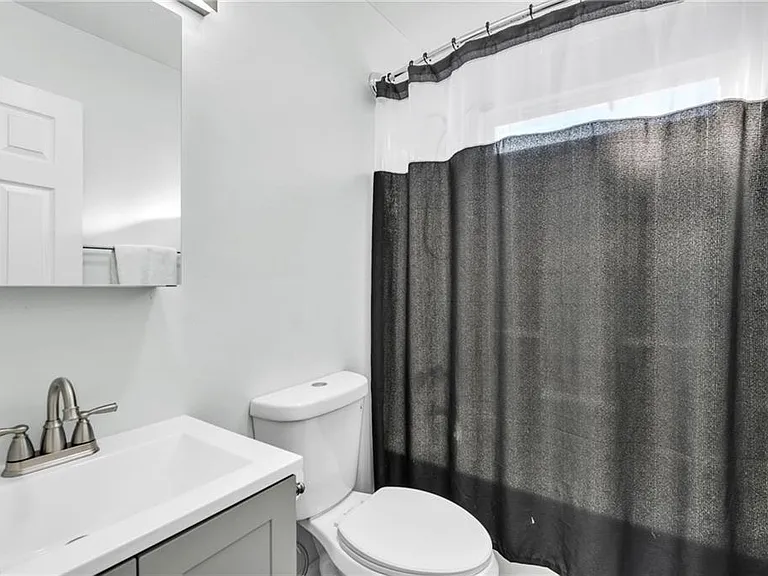 8411 Chesapeake Blvd — Photo 8