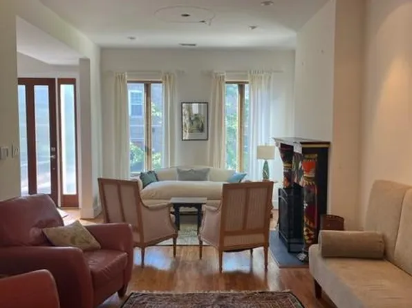 1649 Fuller St NW, Washington, DC 20009