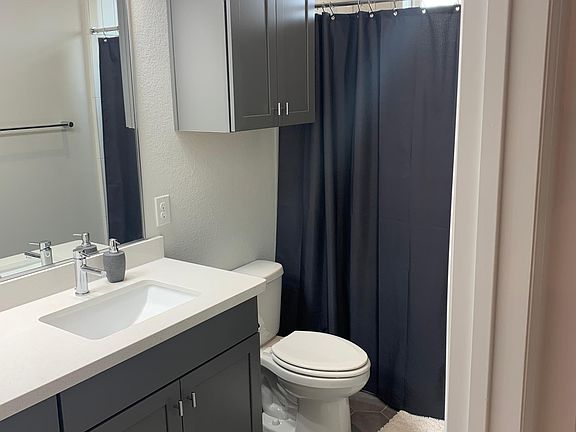 2nd image of 2305 Shamrock Ave #1