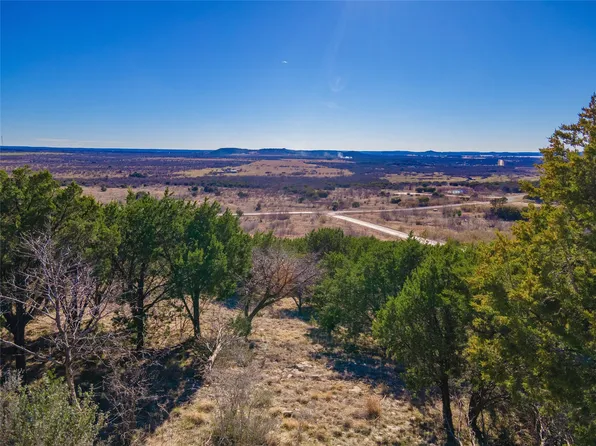 100 Raven Cir, Graford, TX 76449