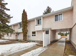 21 Lakewood Vlg NW, Edmonton, AB