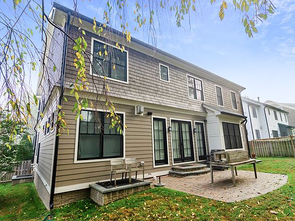 4th image of 6801 Danforth St