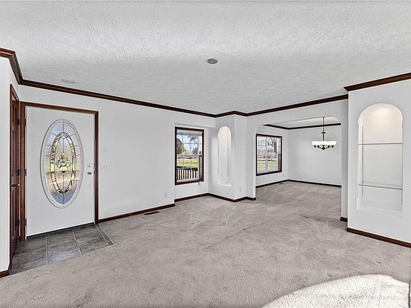 4th image of 22716 SW 1000th Rd
