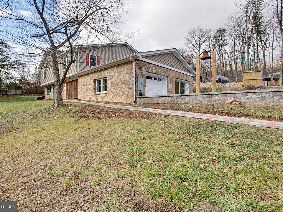 1st image of 2656 Collins Ct