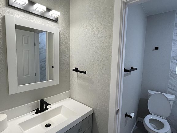 5th image of 911 Vance Jackson Rd