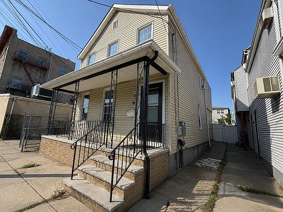 5th image of 9 Silver St