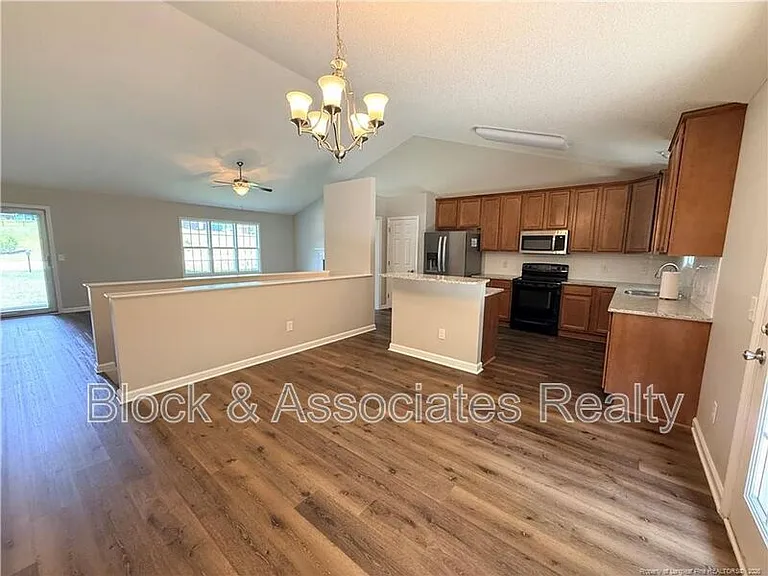 455 Crusaders Dr — Photo 6