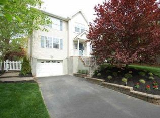 401 Old Bridge Rd, Brielle, NJ 08730