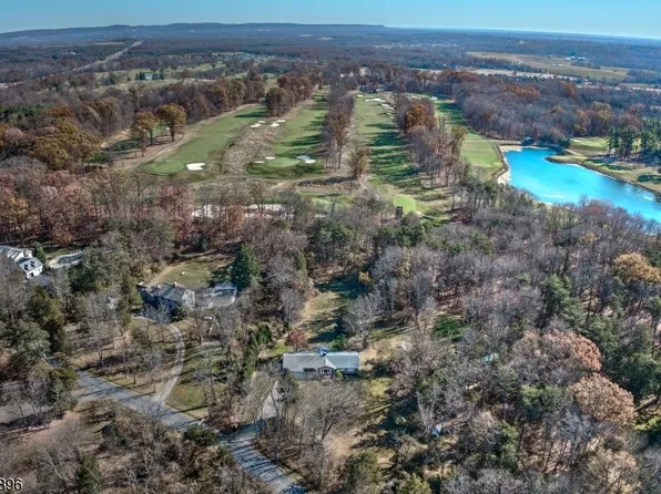 32 Cedar Rd, Readington Twp., NJ 08889