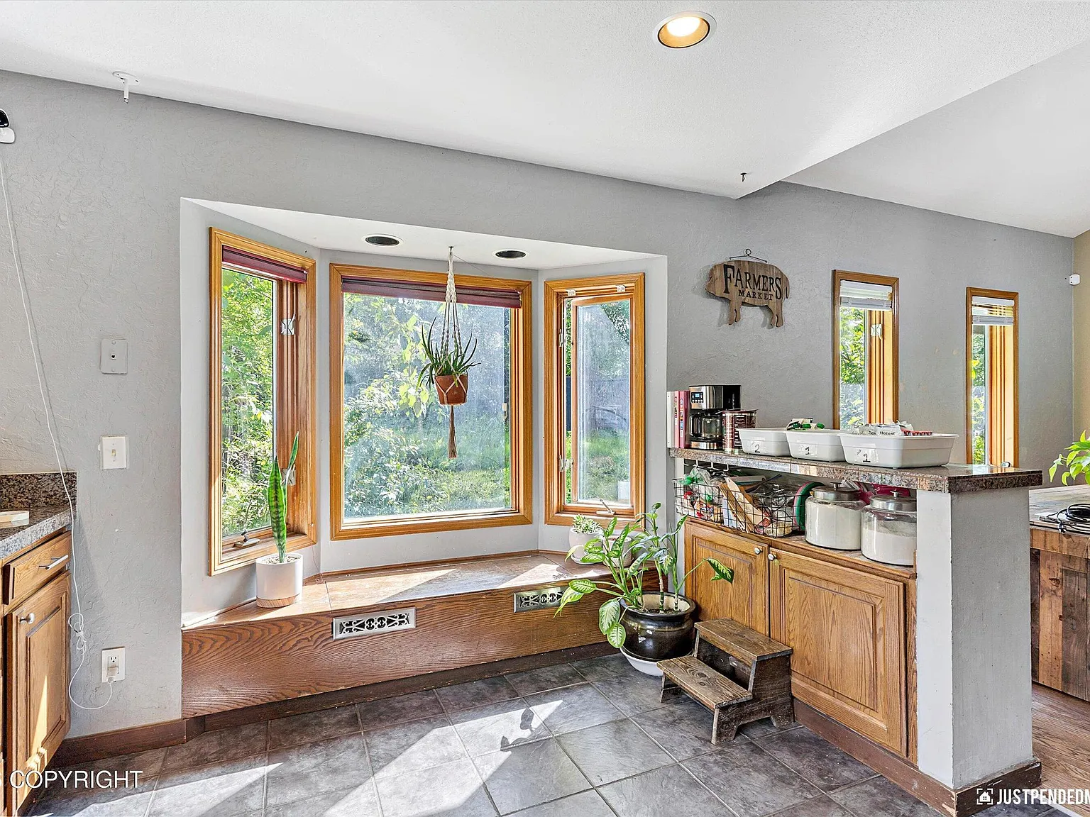 2020 N Kentucky Derby Dr - 1 — Photo 2