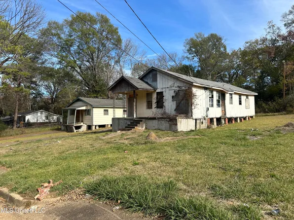 1016-18 Eminence Row, Jackson, MS 39213
