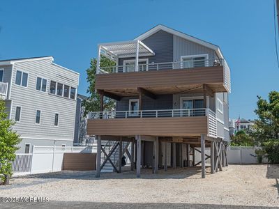 105 E Indiana Avenue, Brant Beach, NJ, 08008