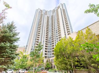 500 Doris Ave #1727, Toronto, ON M2N 0C1