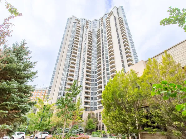 500 Doris Ave #1727, Toronto, ON M2N 0C1