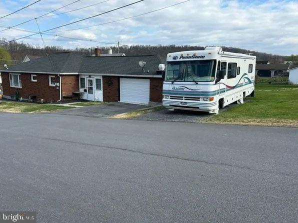 800 E Walnut St, Lewistown, PA 17044
