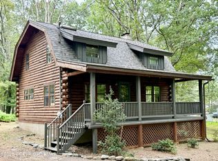 113 Davis Cir, Bushkill, PA 18324