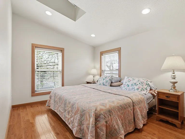 36 Manzanita Ave #36 — Photo 22