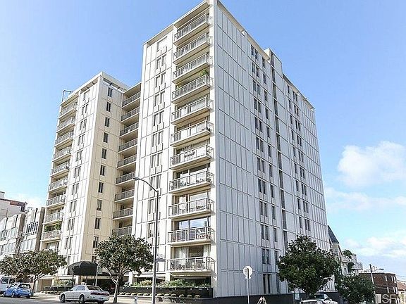 5th image of 2200 Pacific Ave APT 4C