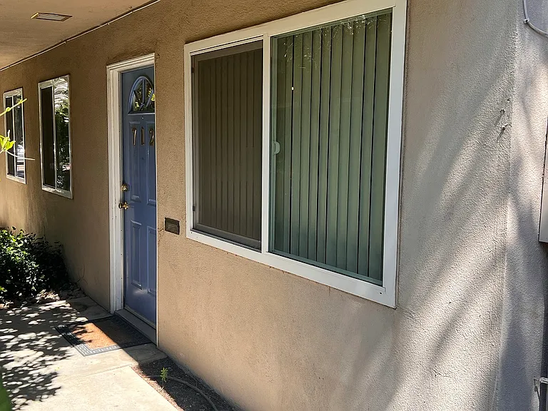 712 F St — Photo 12