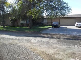 2206 Roberts Rd, Ceres, CA 95307