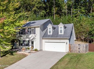 424 Dogwood Glen Ln, Powell, TN 37849
