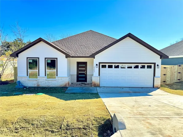 2303 Pedernales Ct, Granbury, TX 76048