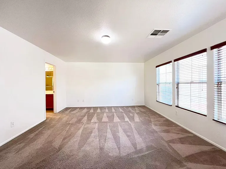 11143 Ranch Valley St — Photo 14