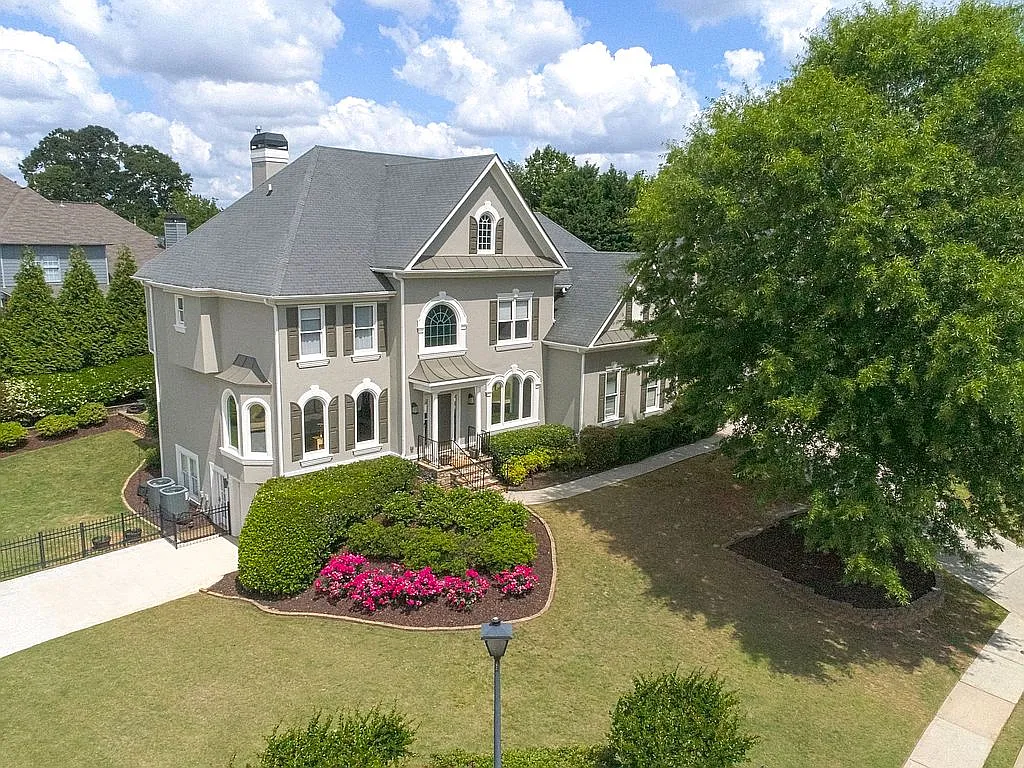6055 Deerwoods Trl photo 1