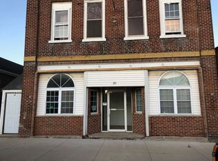 20 N Wisconsin St #1, Darien, WI 53114