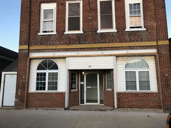Canoe Cabin - 20 N Wisconsin St, 20 N Wisconsin St #1, Darien, WI 53114