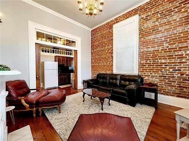 740 Dumaine St — Photo 3
