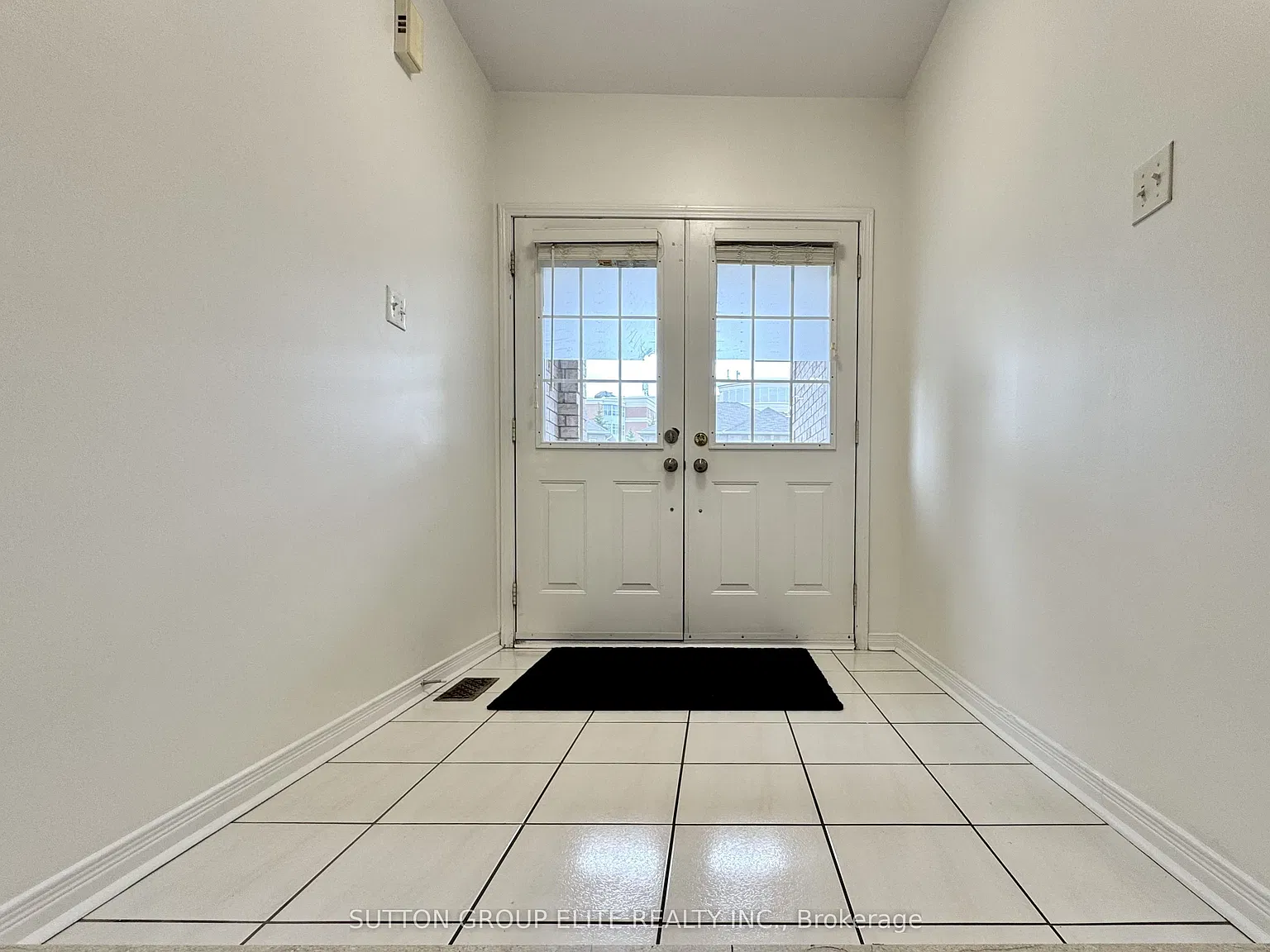 3 bed, $3,750 — Photo 2