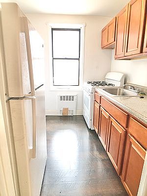 3rd image of 550 E 21st St #H4