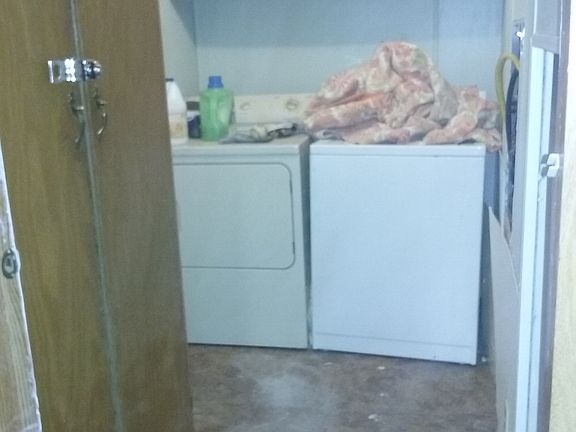 Washer dryer not staying