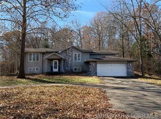 625 Osage Hills Rd, Lake Ozark, MO 65049