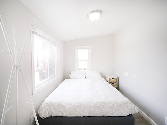 5th image of 4181 Georgia St
