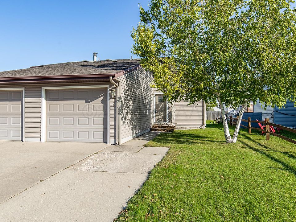 1st image of 2144 4th Ave E