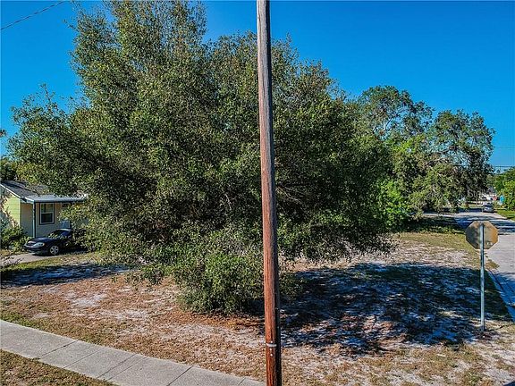 3rd image of 4665 14th Ave S